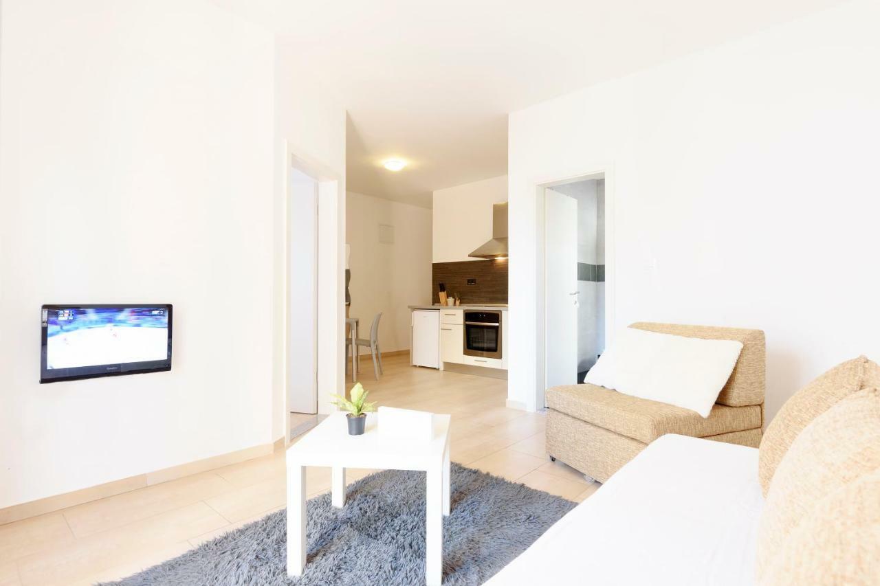 Very Special Apartments Pakostane Exterior photo