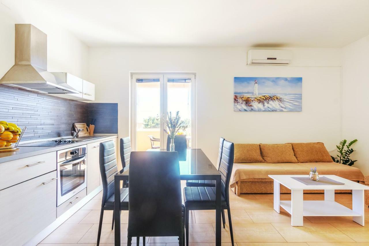 Very Special Apartments Pakostane Exterior photo