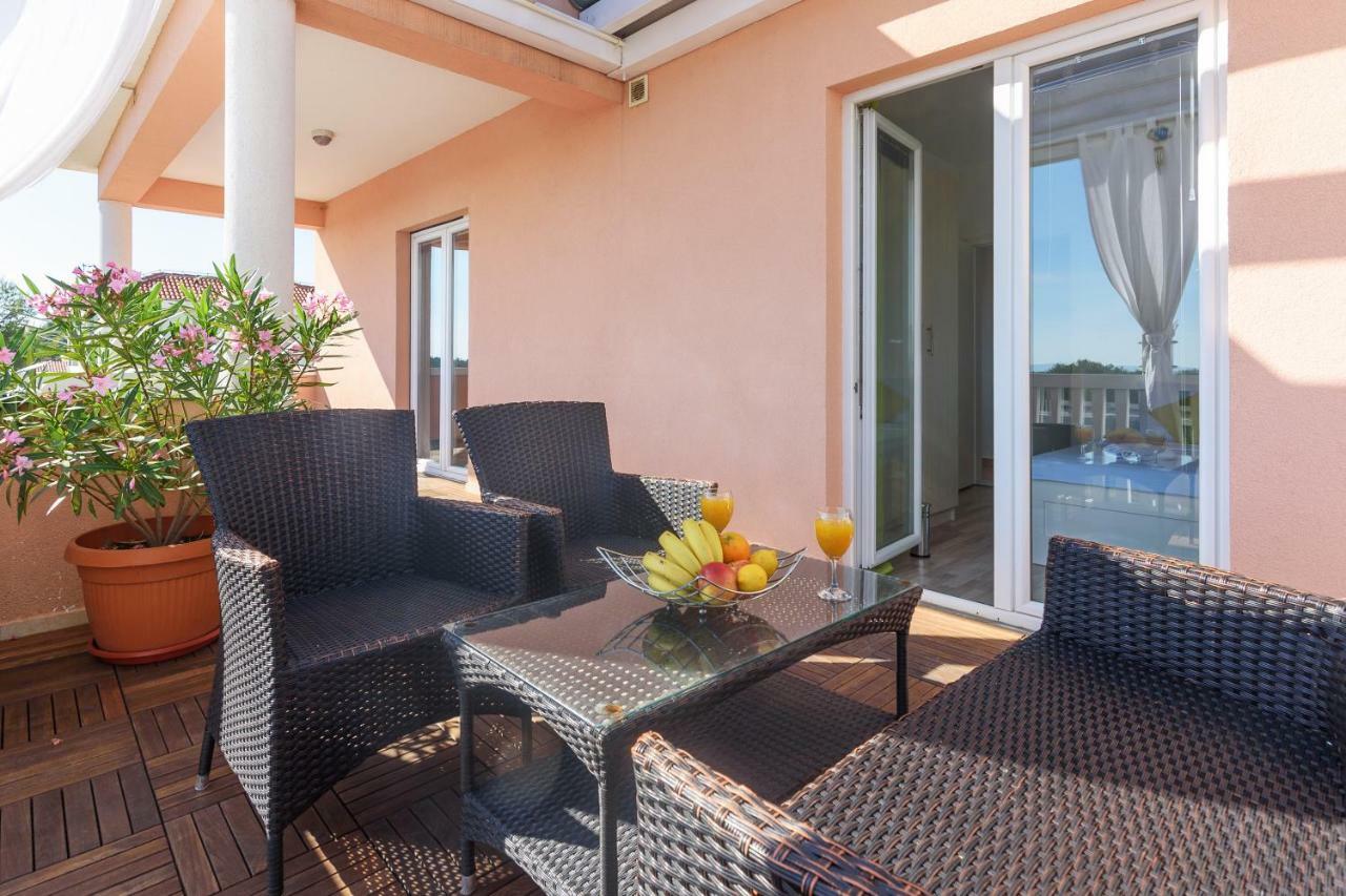 Very Special Apartments Pakostane Exterior photo